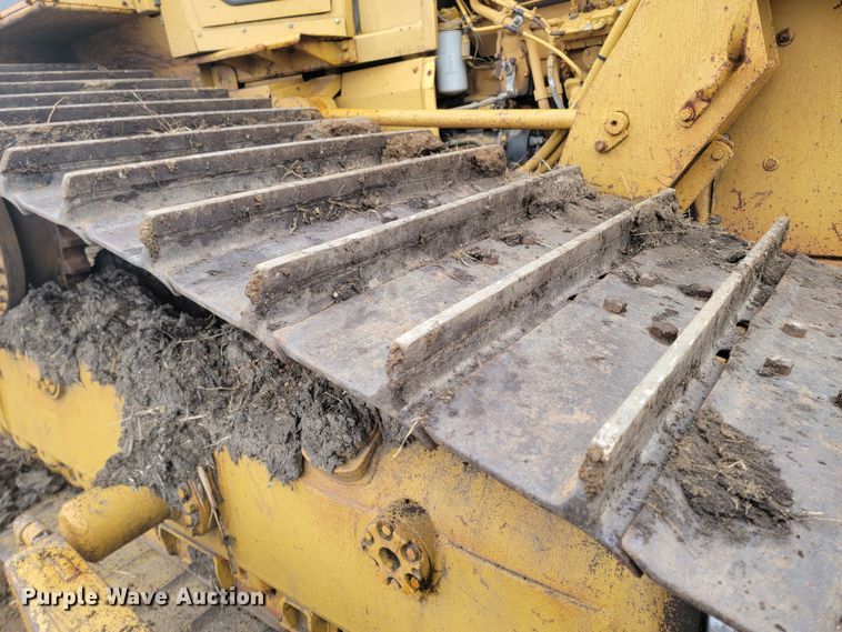 image for item LL9721 Caterpillar D5H LGP Series II  dozer