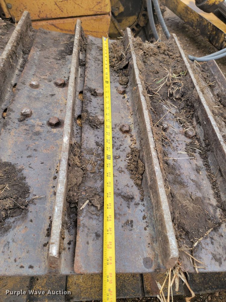 image for item LL9721 Caterpillar D5H LGP Series II  dozer