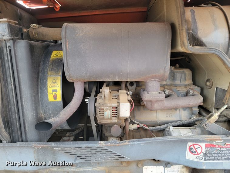 image for item LL9726 Kubota L3300  MFWD tractor