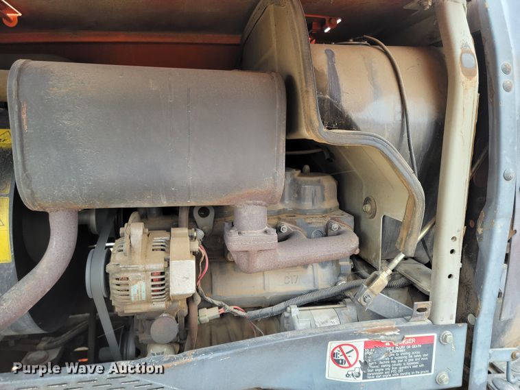 image for item LL9726 Kubota L3300  MFWD tractor