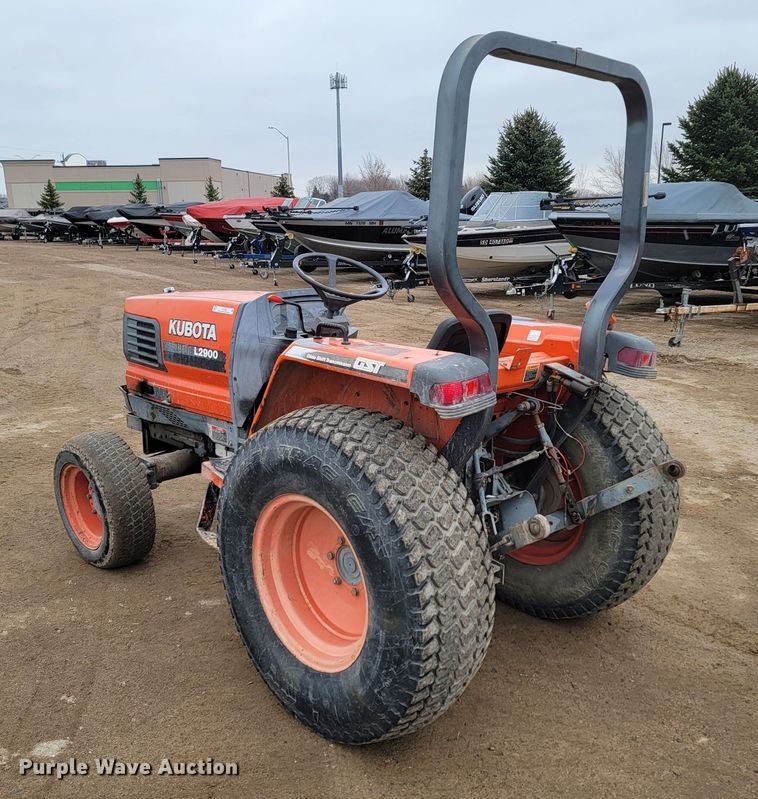 image for item LL9728 Kubota L2900  MFWD tractor
