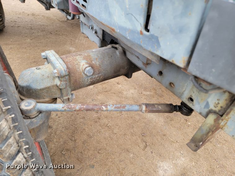 image for item LL9728 Kubota L2900  MFWD tractor