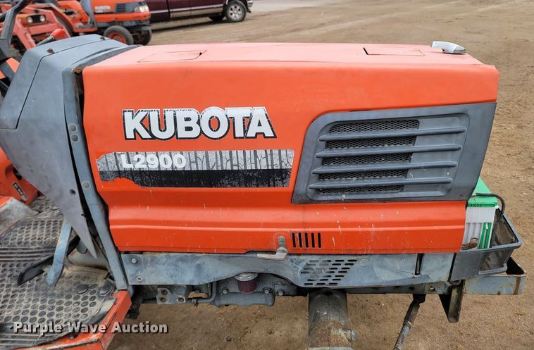 image for item LL9728 Kubota L2900  MFWD tractor