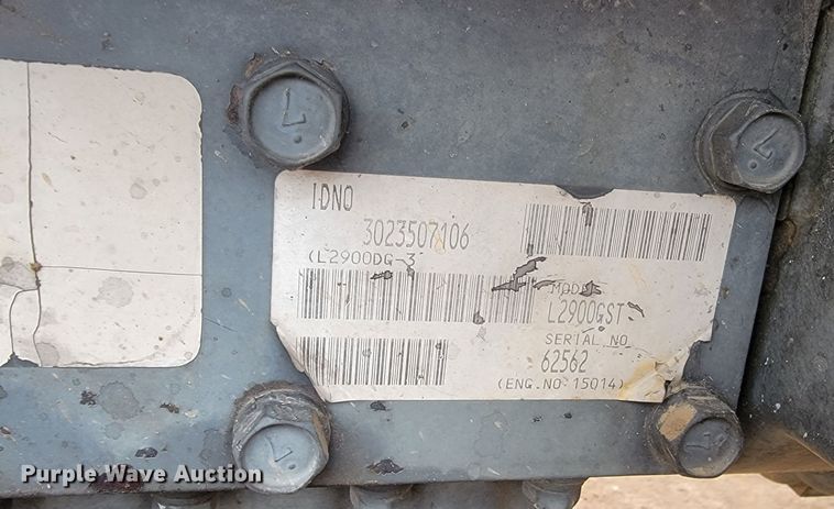 image for item LL9728 Kubota L2900  MFWD tractor