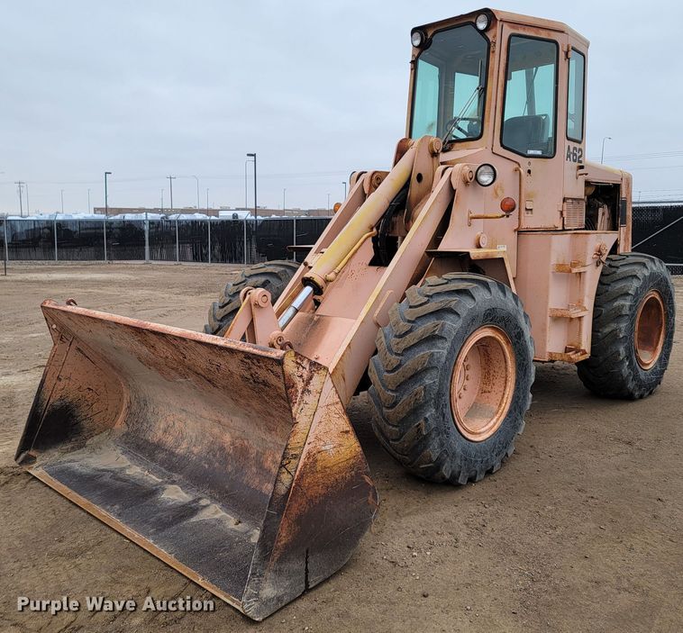 image for item LL9729 Ford A-62  wheel loader