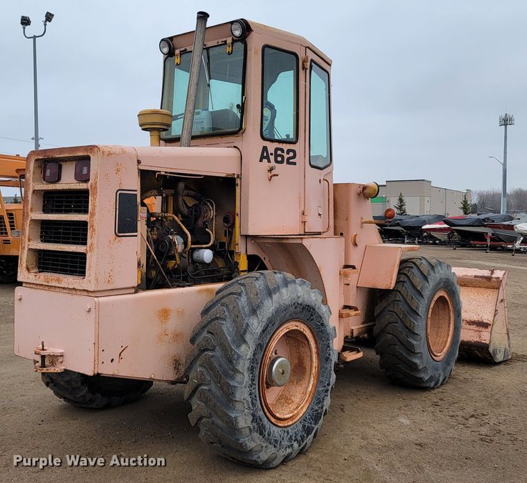 image for item LL9729 Ford A-62  wheel loader