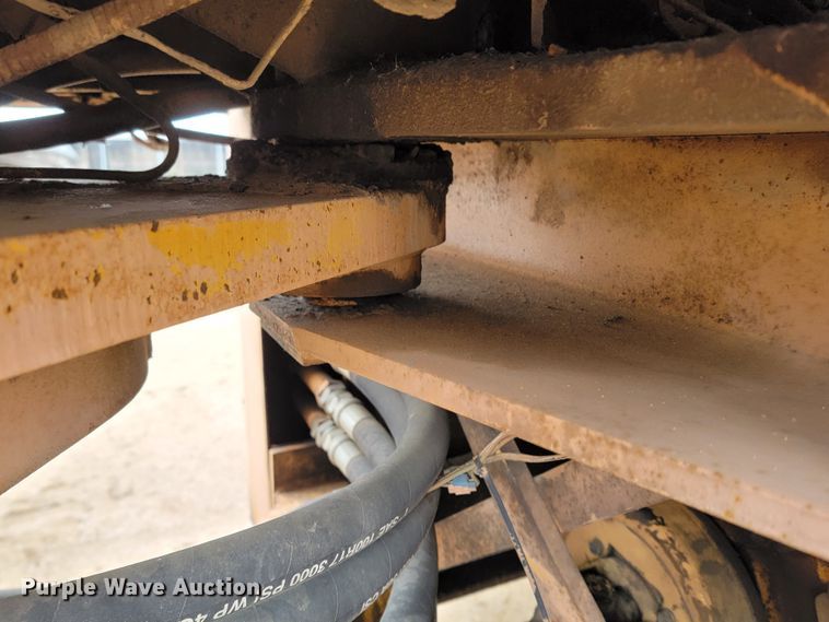 image for item LL9729 Ford A-62  wheel loader