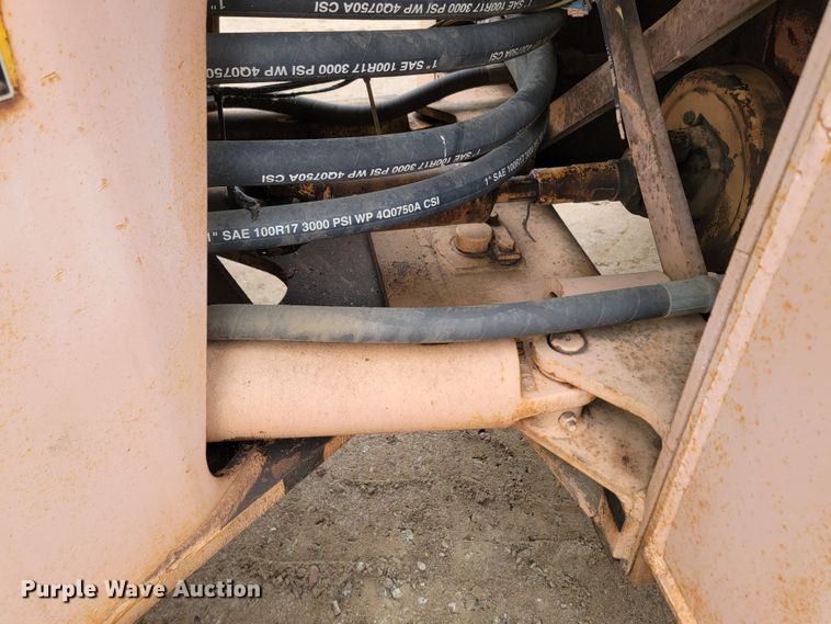 image for item LL9729 Ford A-62  wheel loader