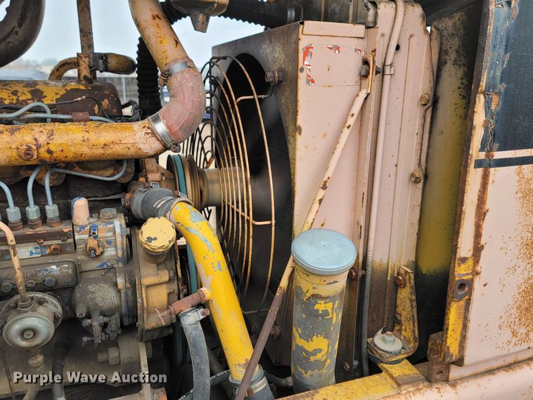 image for item LL9729 Ford A-62  wheel loader