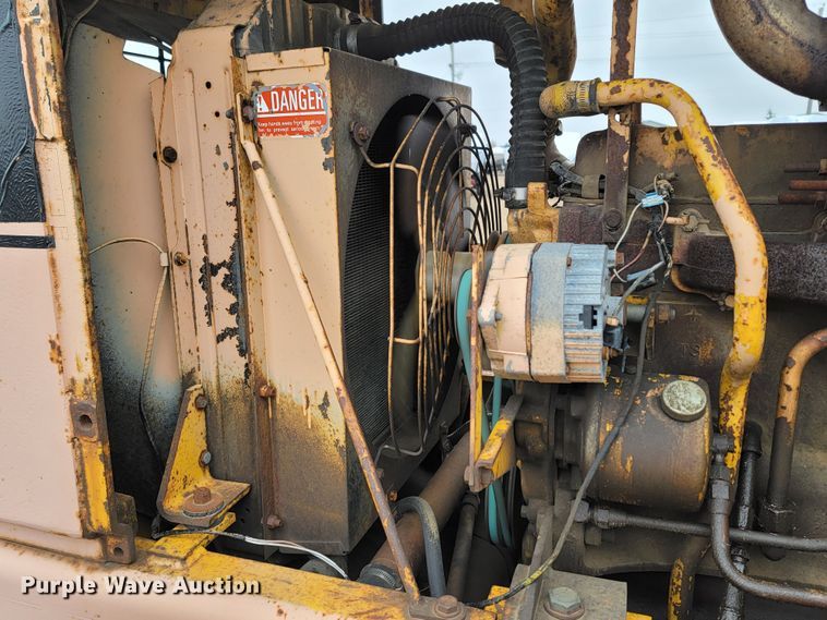 image for item LL9729 Ford A-62  wheel loader