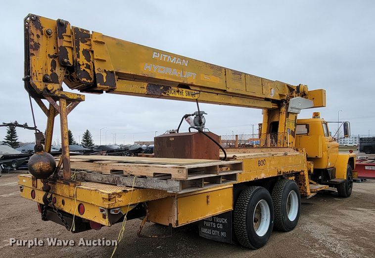 image for item LL9730 1974 Dodge T80  crane truck