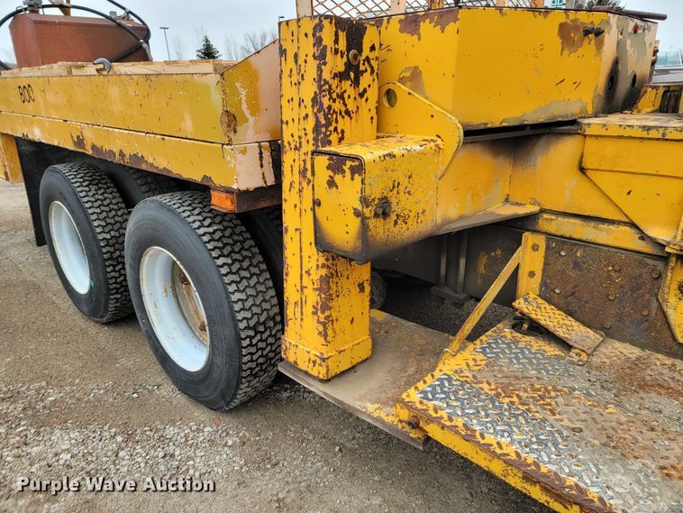 image for item LL9730 1974 Dodge T80  crane truck