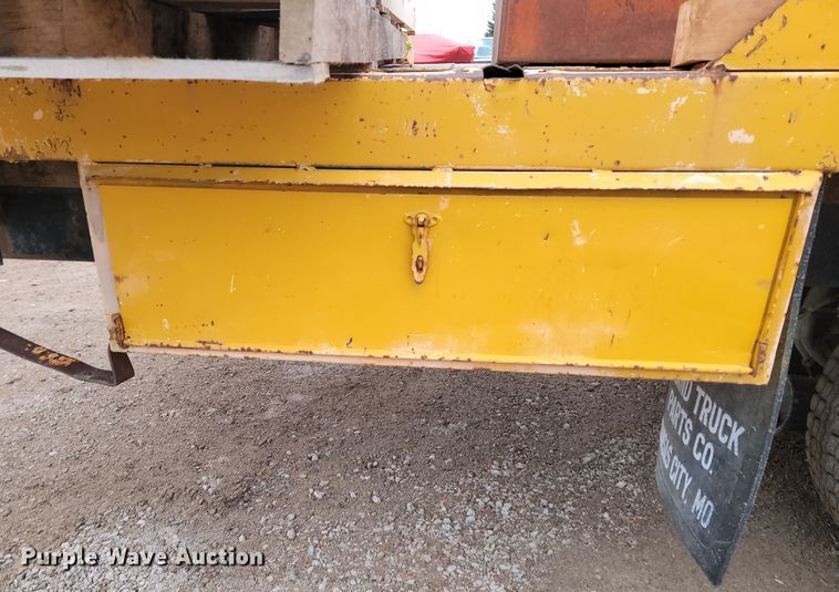 image for item LL9730 1974 Dodge T80  crane truck