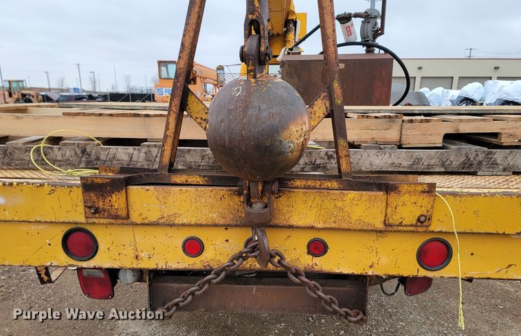 image for item LL9730 1974 Dodge T80  crane truck