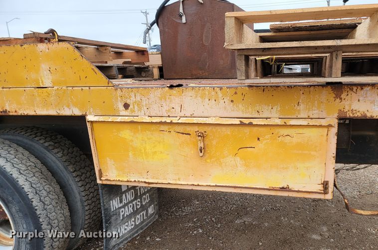 image for item LL9730 1974 Dodge T80  crane truck