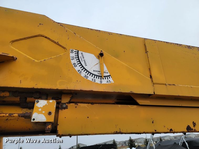 image for item LL9730 1974 Dodge T80  crane truck