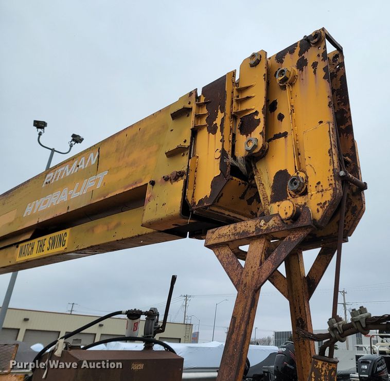 image for item LL9730 1974 Dodge T80  crane truck