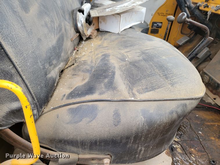 image for item LL9730 1974 Dodge T80  crane truck