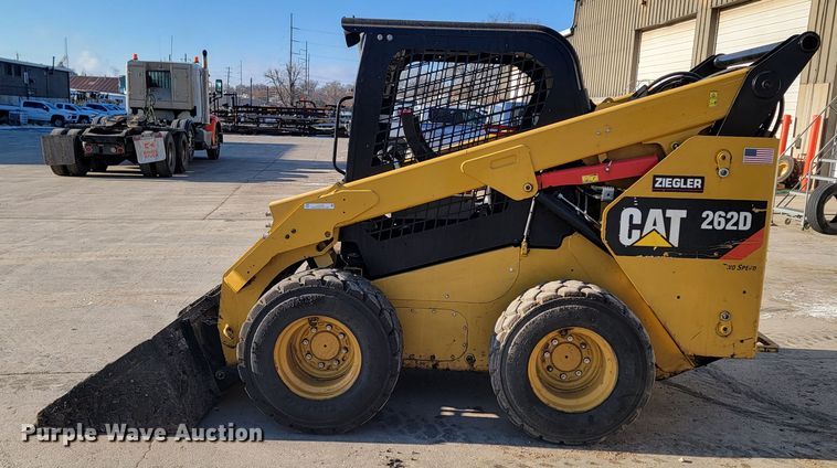 image for item LL9746 2016 Caterpillar 262D  skid steer loader