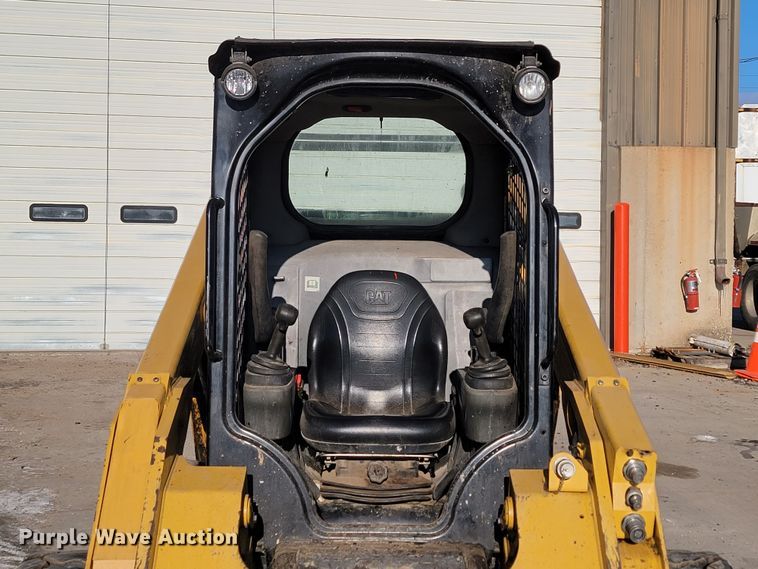 image for item LL9746 2016 Caterpillar 262D  skid steer loader