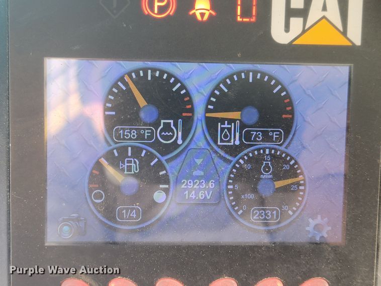 image for item LL9746 2016 Caterpillar 262D  skid steer loader