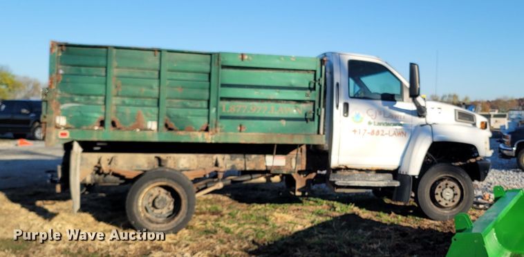 image for item LN9722 2005 Chevrolet C4500  dump truck