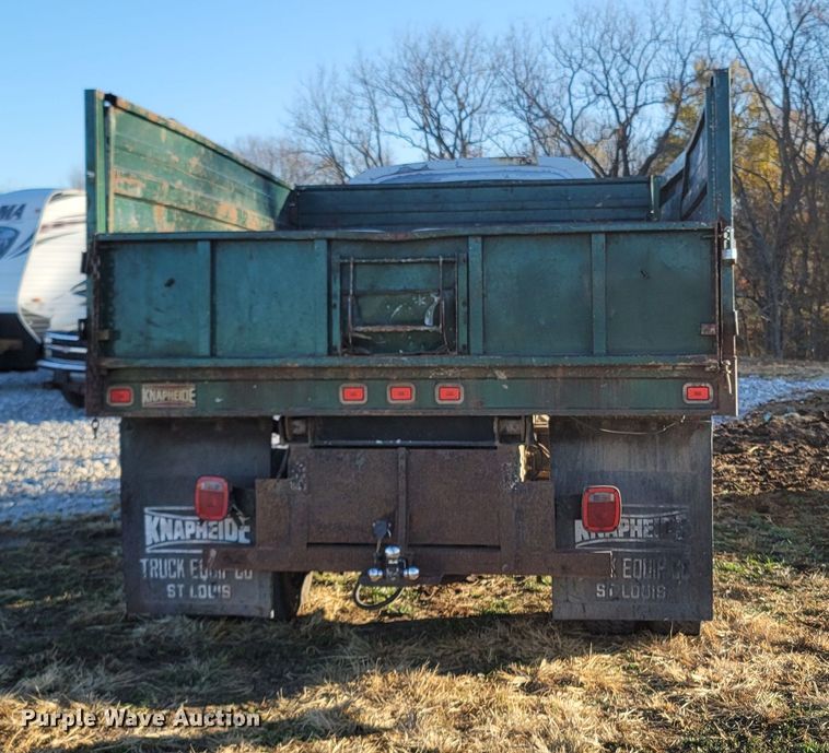image for item LN9722 2005 Chevrolet C4500  dump truck