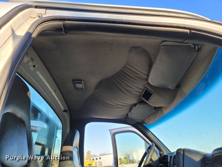 image for item LN9722 2005 Chevrolet C4500  dump truck