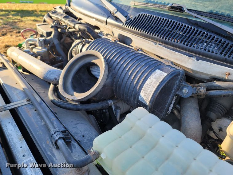 image for item LN9722 2005 Chevrolet C4500  dump truck