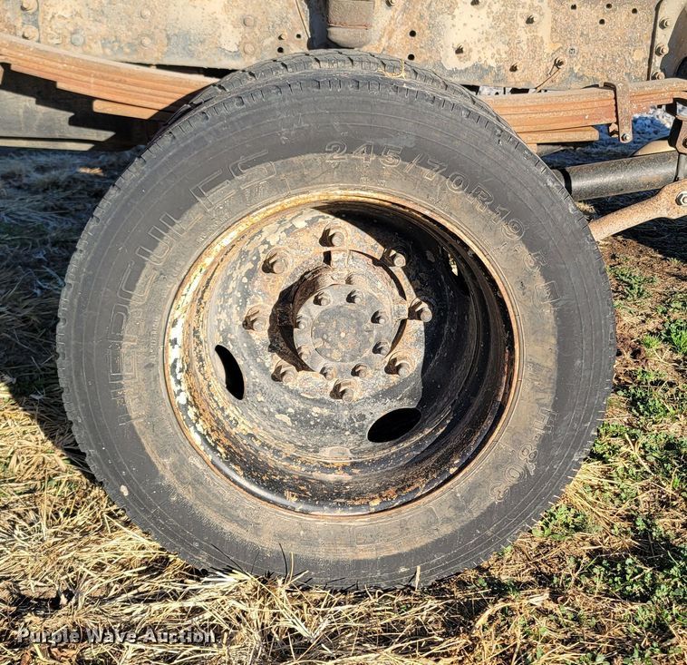 image for item LN9722 2005 Chevrolet C4500  dump truck