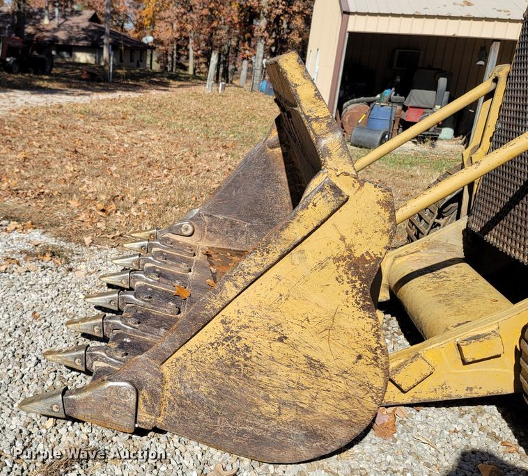 image for item LN9724 1967 Caterpillar 951B  track loader