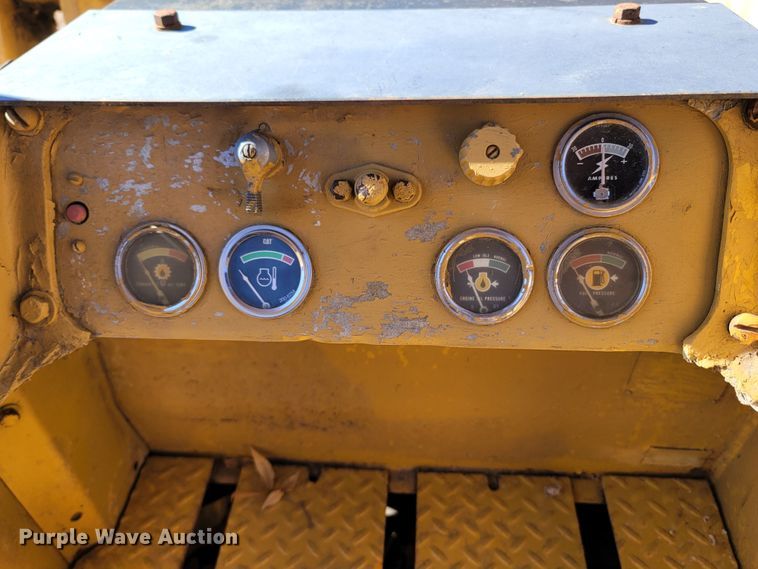 image for item LN9724 1967 Caterpillar 951B  track loader