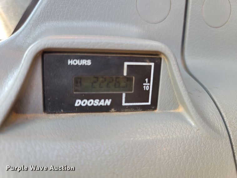 image for item LN9725 2019 Doosan DX225LC-5  excavator