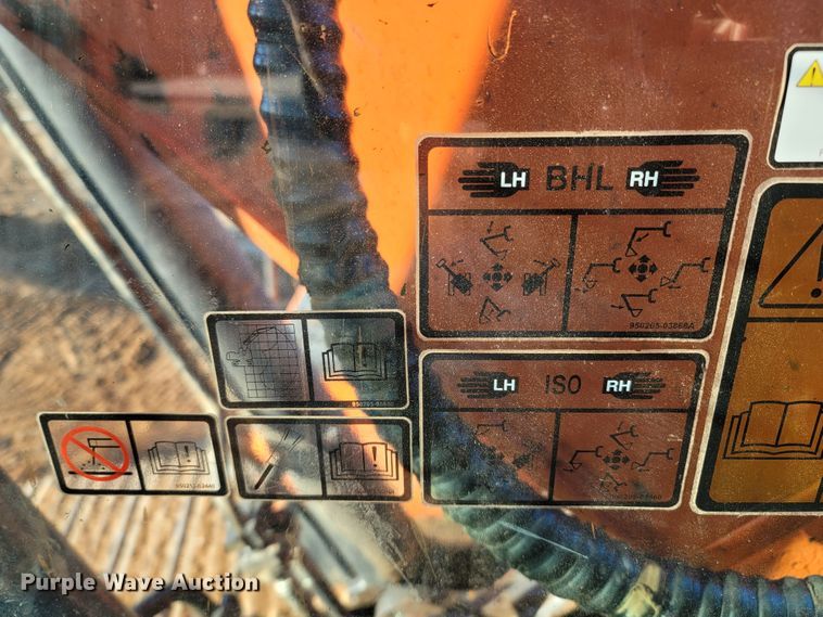 image for item LN9725 2019 Doosan DX225LC-5  excavator