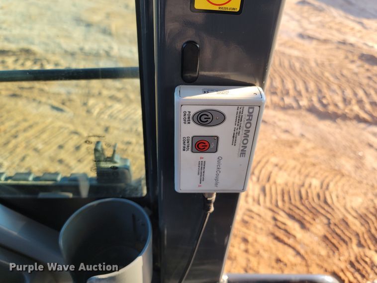 image for item LN9725 2019 Doosan DX225LC-5  excavator