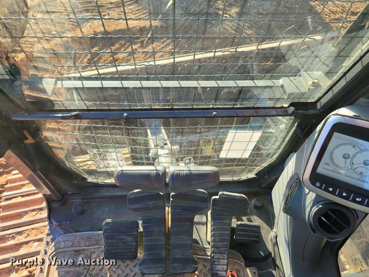 image for item LN9725 2019 Doosan DX225LC-5  excavator