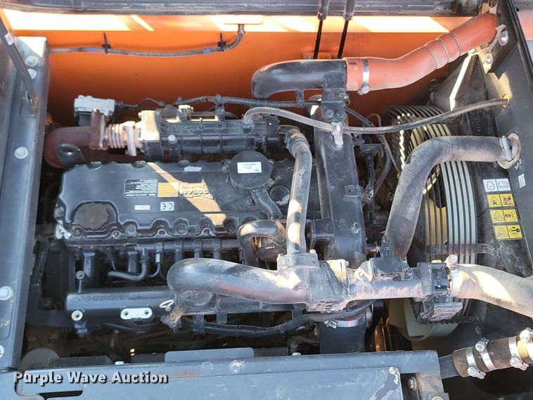 image for item LN9725 2019 Doosan DX225LC-5  excavator