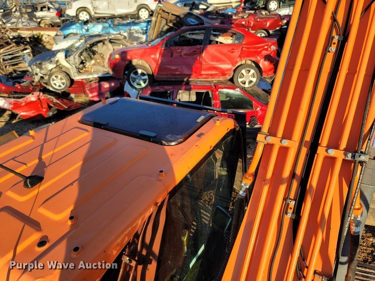 image for item LN9725 2019 Doosan DX225LC-5  excavator