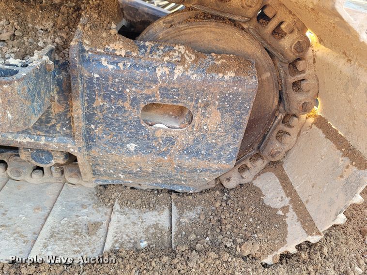 image for item LN9725 2019 Doosan DX225LC-5  excavator