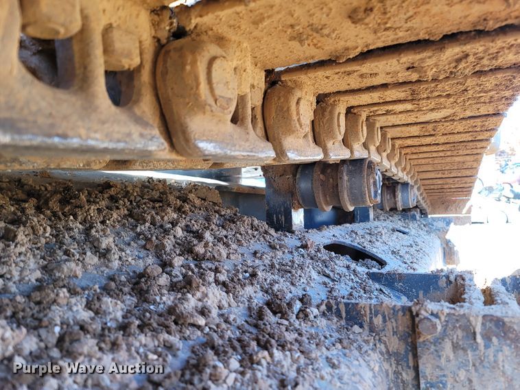 image for item LN9725 2019 Doosan DX225LC-5  excavator