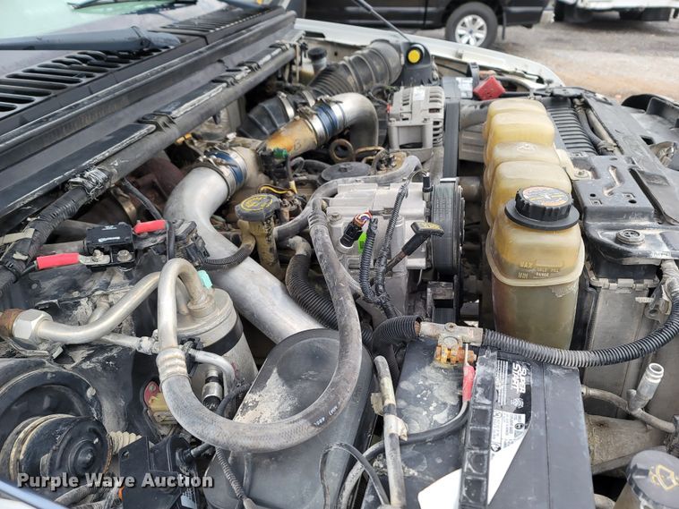 image for item LN9752 1999 Ford F550 Super Duty  utility / service truck