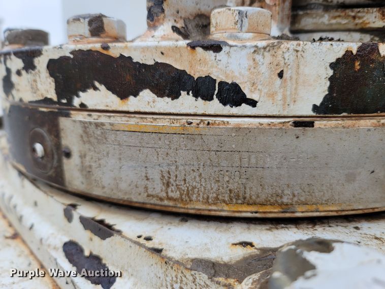 image for item LN9752 1999 Ford F550 Super Duty  utility / service truck