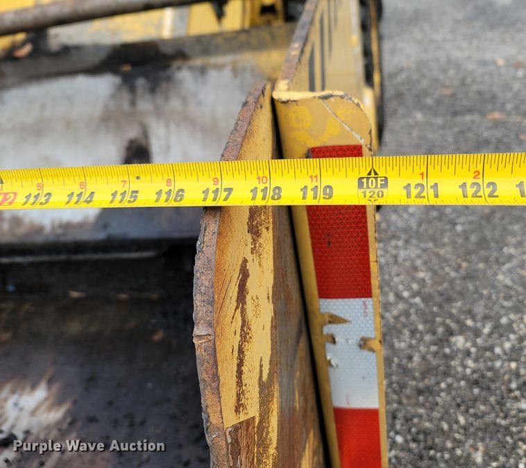 image for item LN9753 Weiler E1250A  shuttle buggy material transfer vehicle