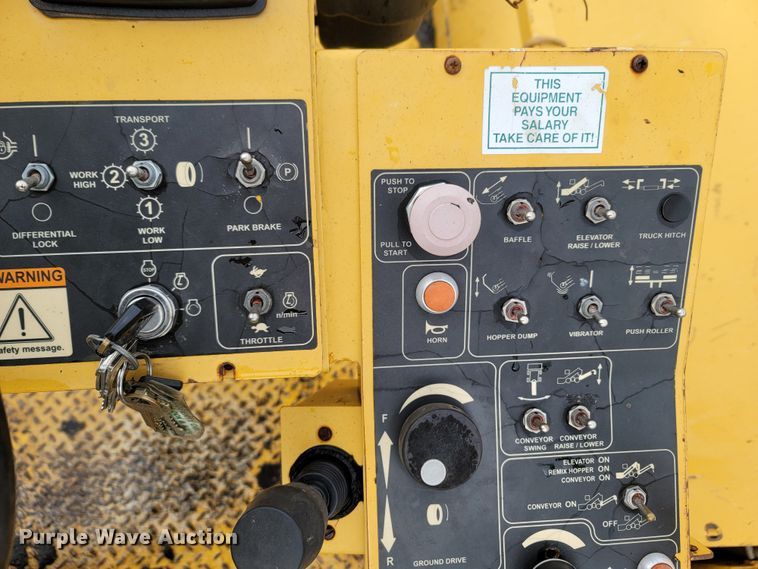 Weiler E1250A shuttle buggy material transfer vehicle in Cassville, MO