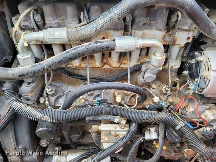 image for item LN9754 Bobcat 863  skid steer loader