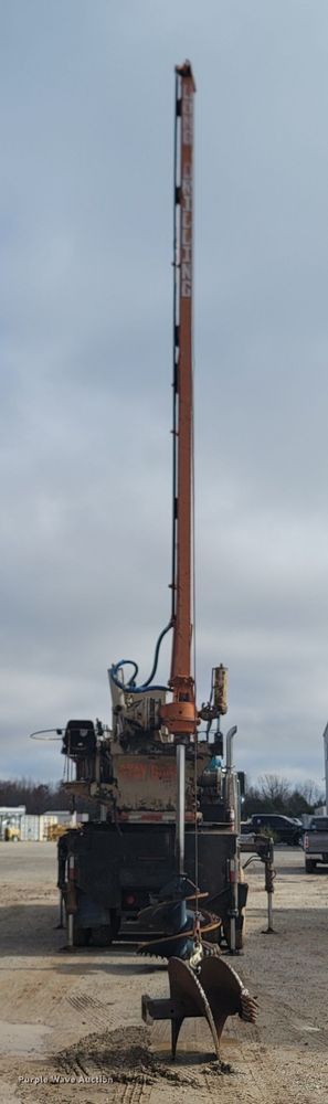 image for item LN9756 1999 Peterbilt 378  pressure digger derrick truck