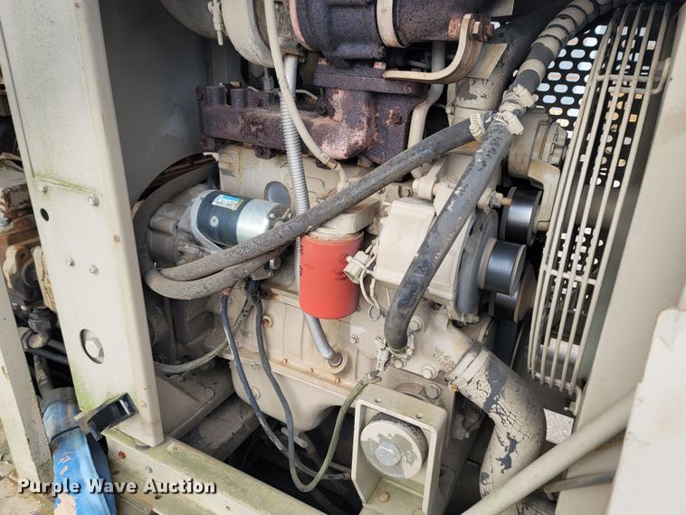 image for item LN9756 1999 Peterbilt 378  pressure digger derrick truck