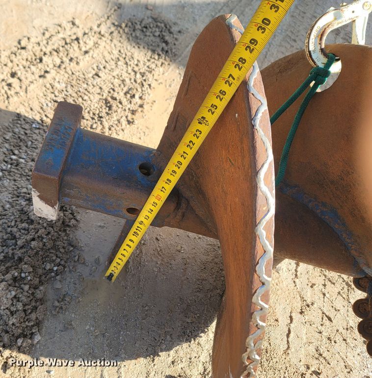 image for item LN9756 1999 Peterbilt 378  pressure digger derrick truck