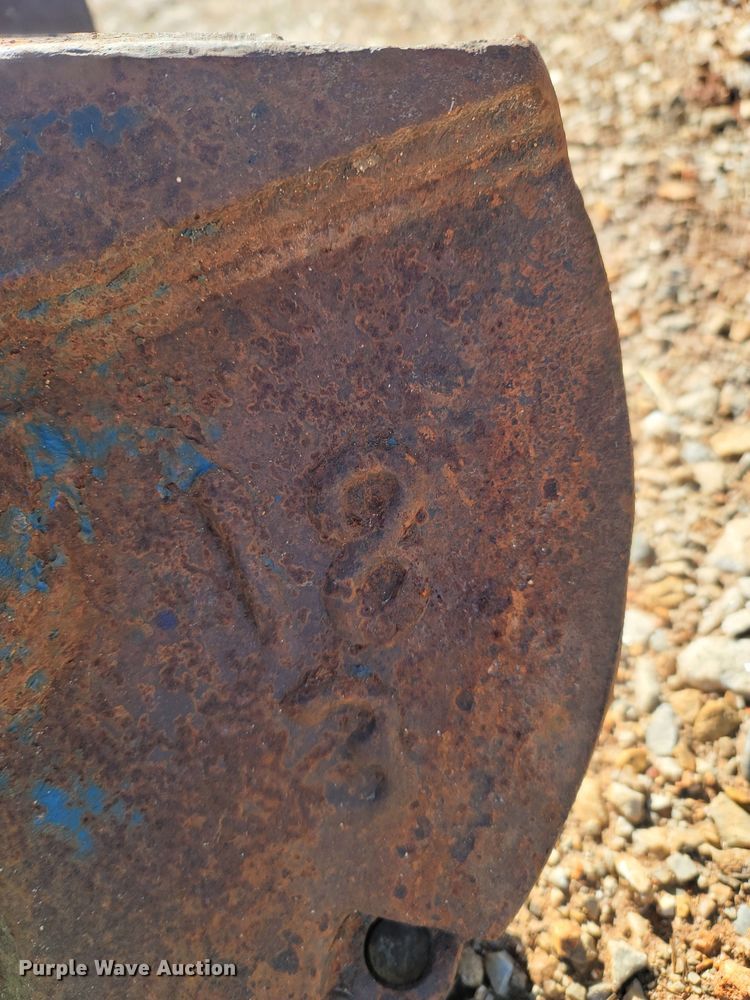 image for item LN9756 1999 Peterbilt 378  pressure digger derrick truck