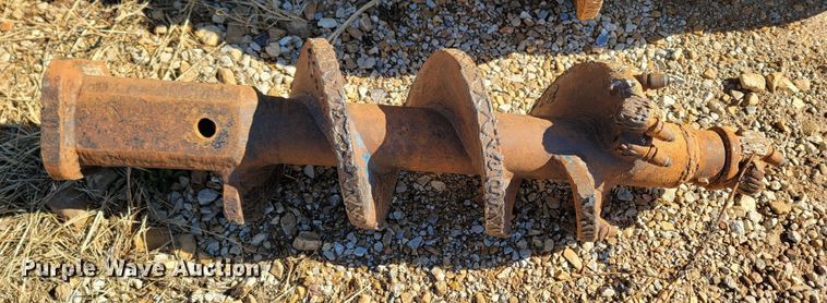 image for item LN9756 1999 Peterbilt 378  pressure digger derrick truck